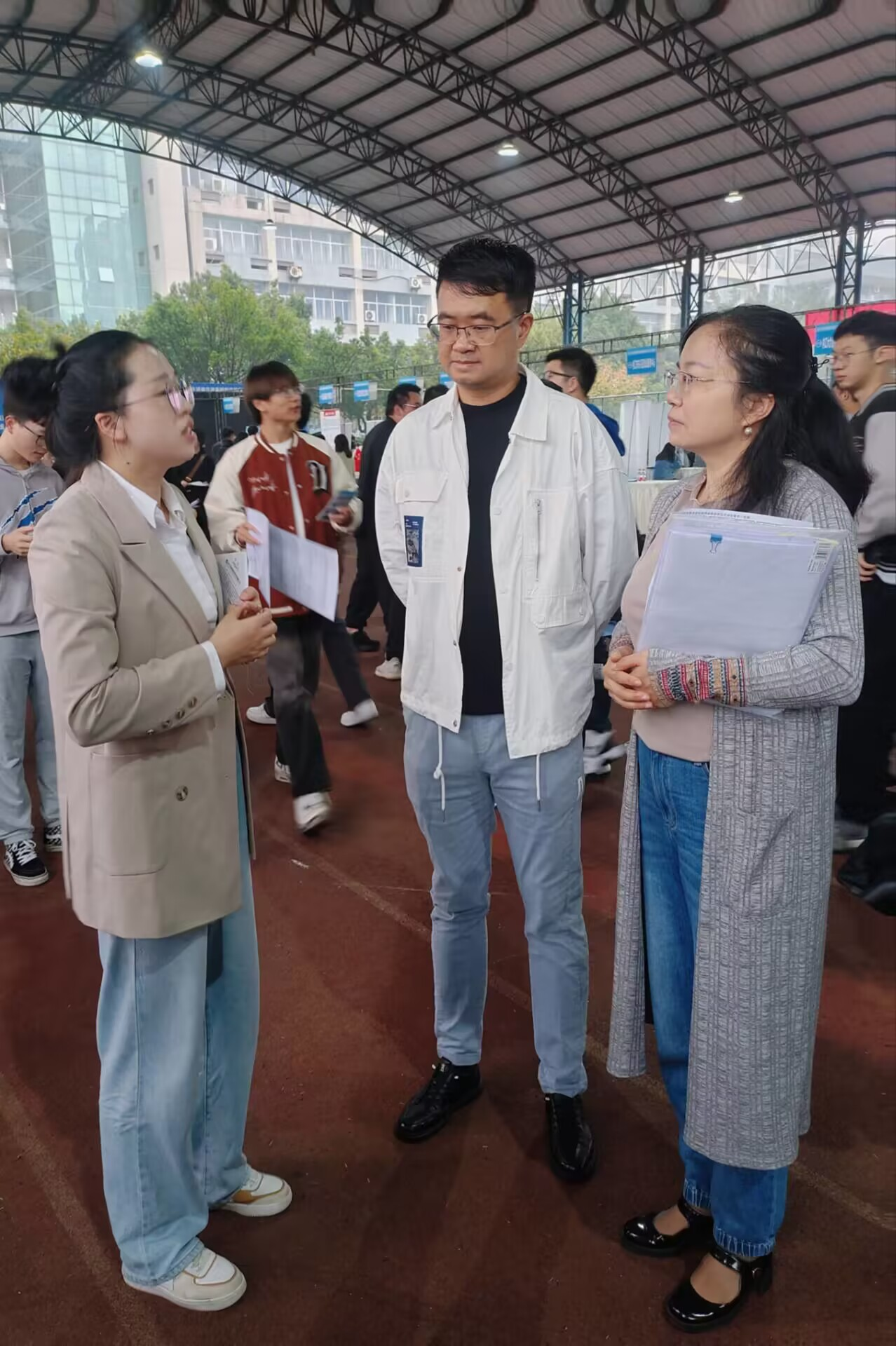 QUoJ_1698721244884035354.png