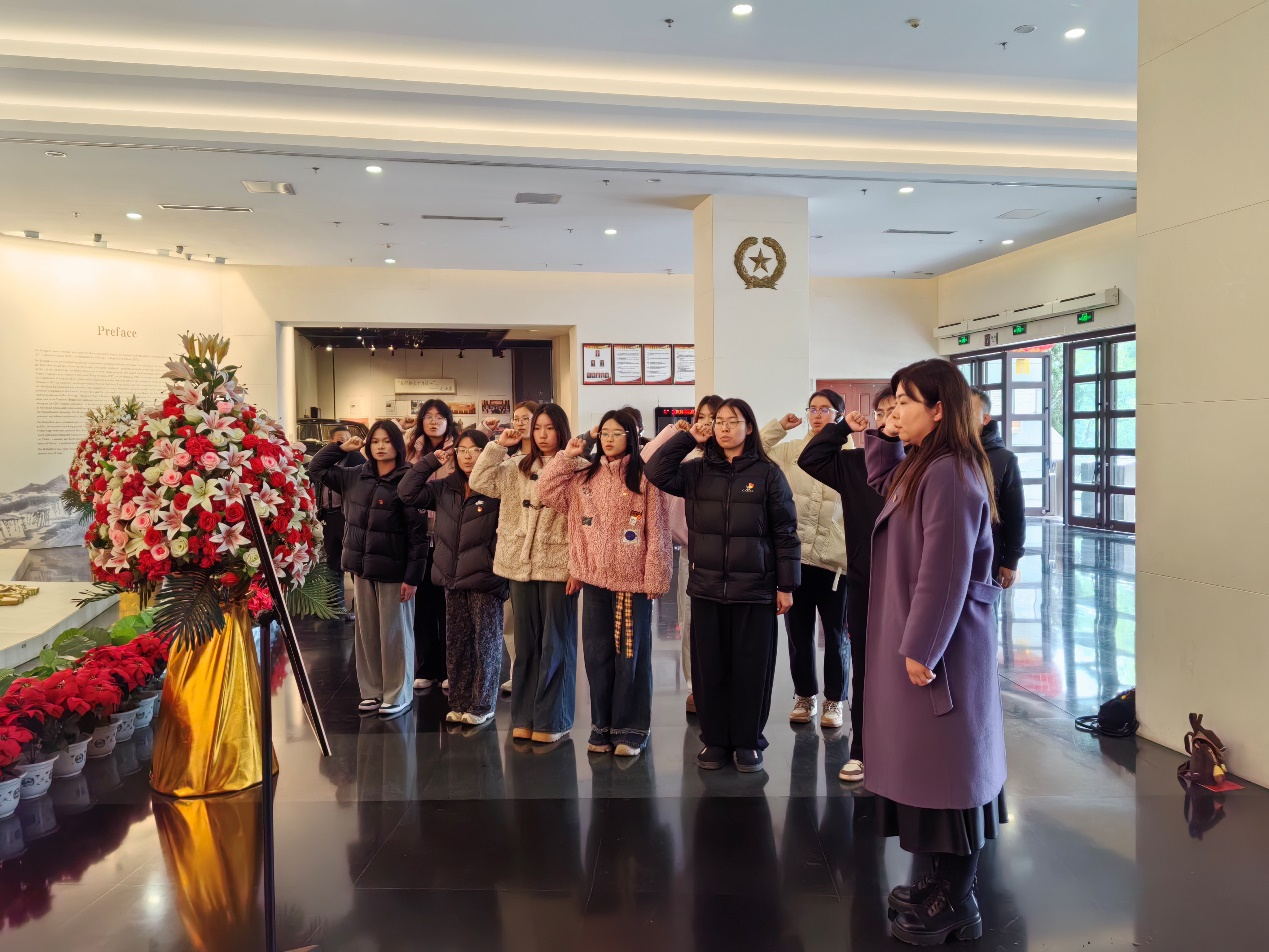 dqaJ_1765411764625022181.png 图片1.png