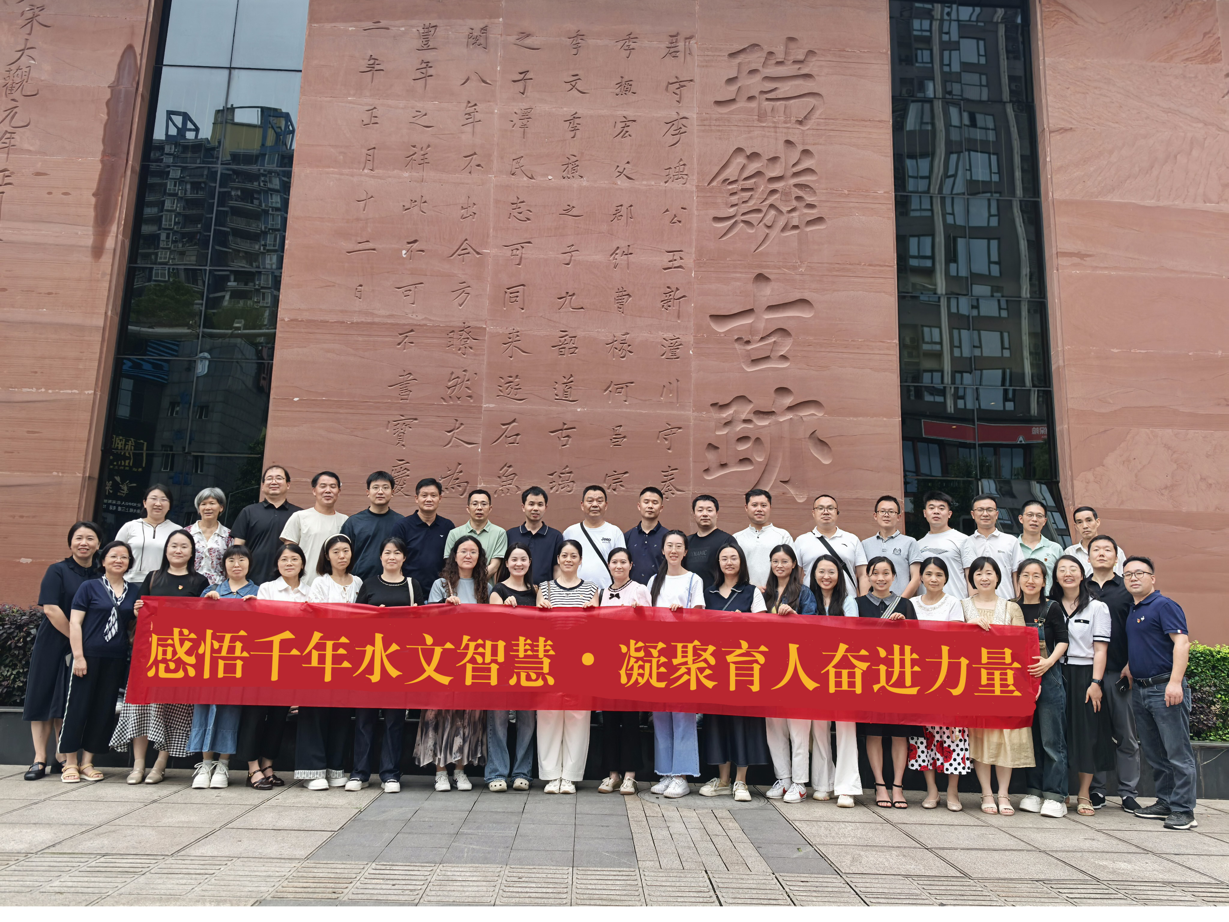 FCTe_1780044109961085635.jpg 宋卿2.jpg